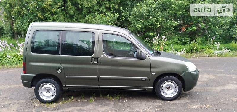 Вантажопасажирський фургон Citroen Berlingo 2005 в Коломиї