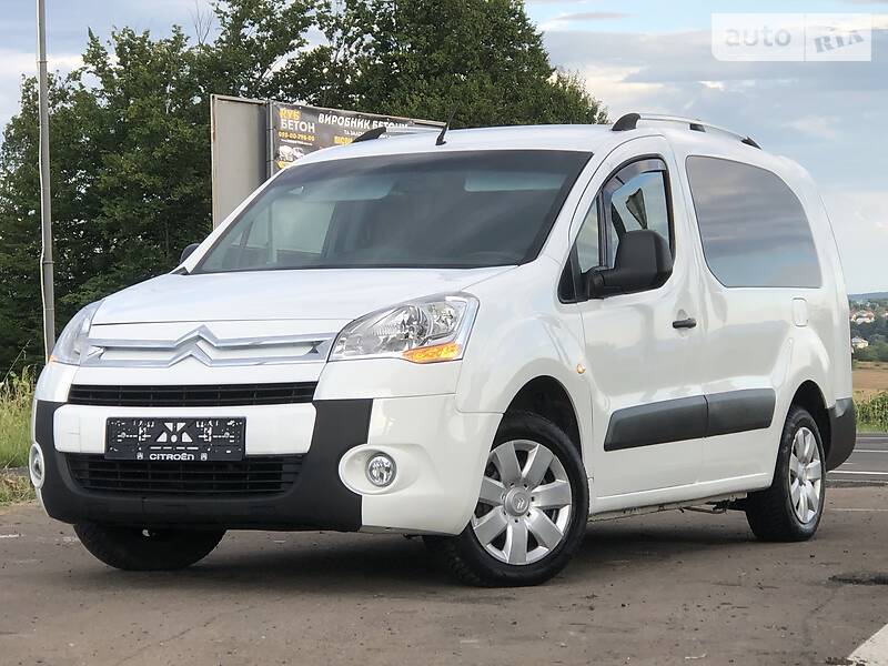 Вантажопасажирський фургон Citroen Berlingo 2011 в Дрогобичі