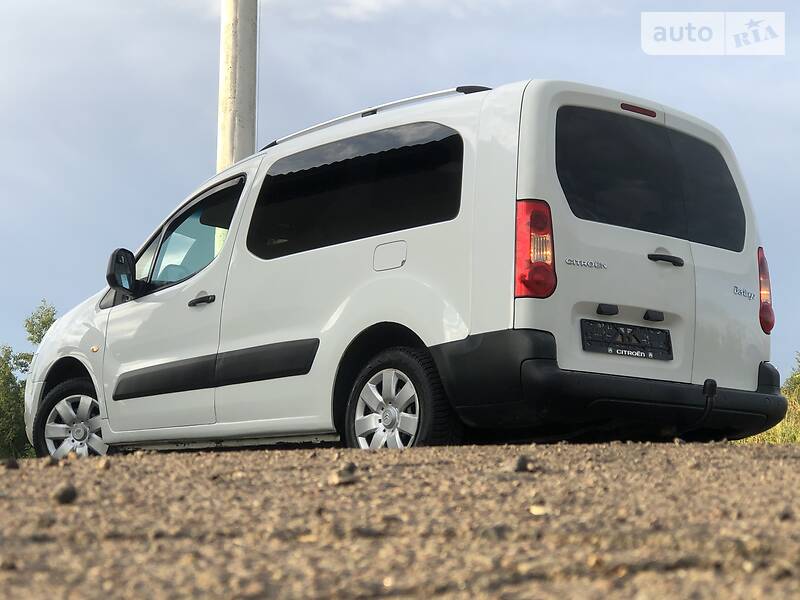 Вантажопасажирський фургон Citroen Berlingo 2011 в Дрогобичі