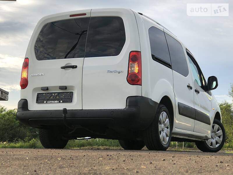 Вантажопасажирський фургон Citroen Berlingo 2011 в Дрогобичі