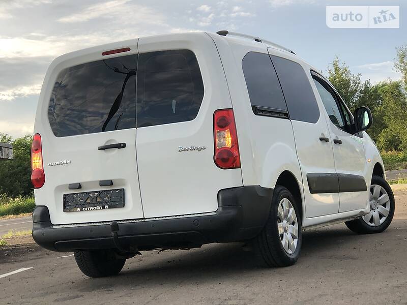 Вантажопасажирський фургон Citroen Berlingo 2011 в Дрогобичі