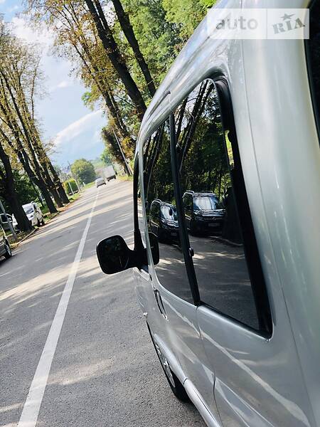 Мінівен Citroen Berlingo 2006 в Чернівцях