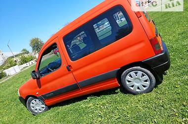 Вантажопасажирський фургон Citroen Berlingo 2003 в Чернівцях