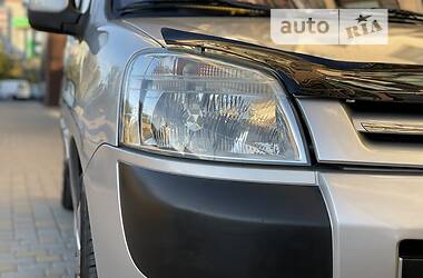 Універсал Citroen Berlingo 2004 в 