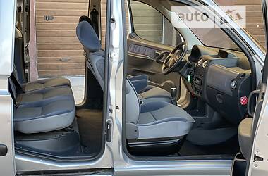 Універсал Citroen Berlingo 2004 в 