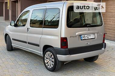 Універсал Citroen Berlingo 2004 в 