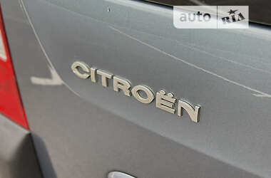 Минивэн Citroen Berlingo 2010 в 