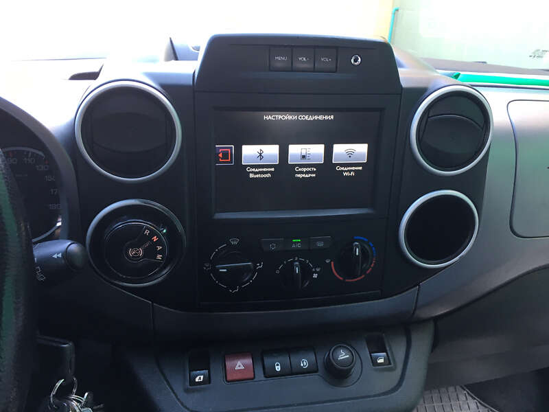 Минивэн Citroen Berlingo 2015 в Ужгороде