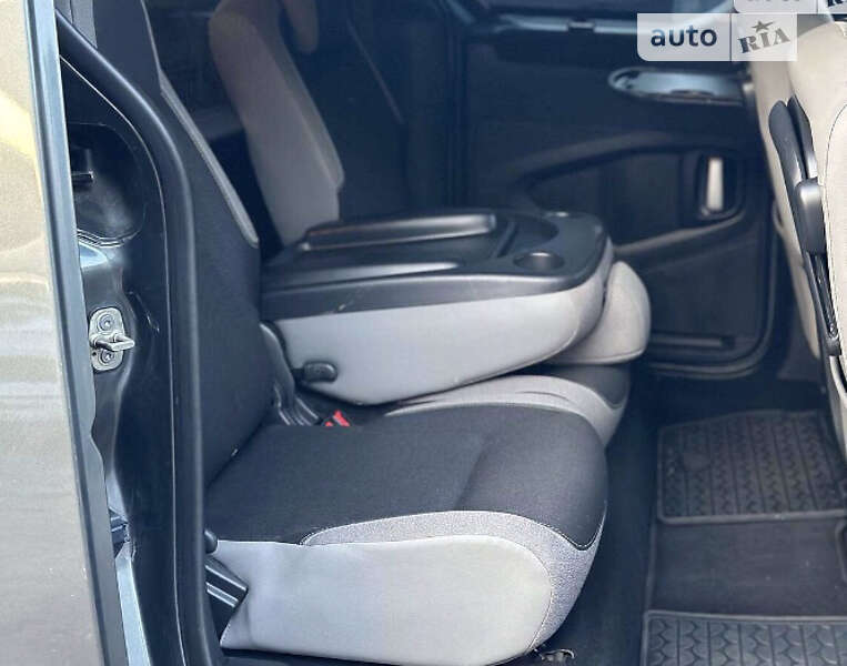 Минивэн Citroen Berlingo 2015 в Ужгороде