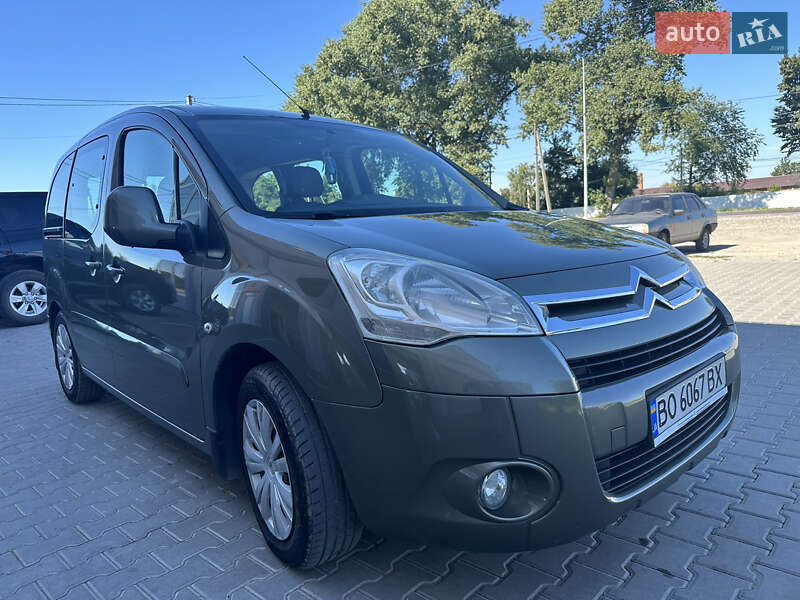 Минивэн Citroen Berlingo 2008 в 