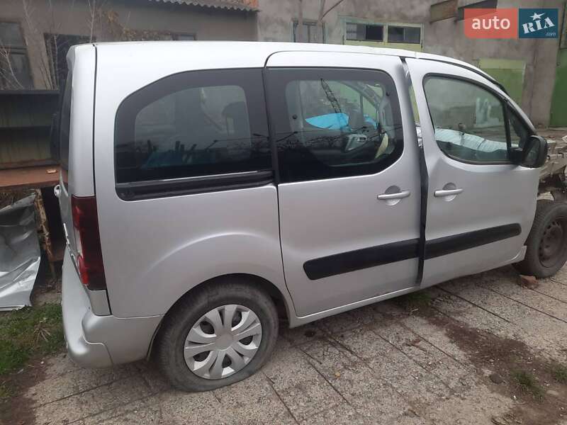 Мінівен Citroen Berlingo 2013 в Чернівцях