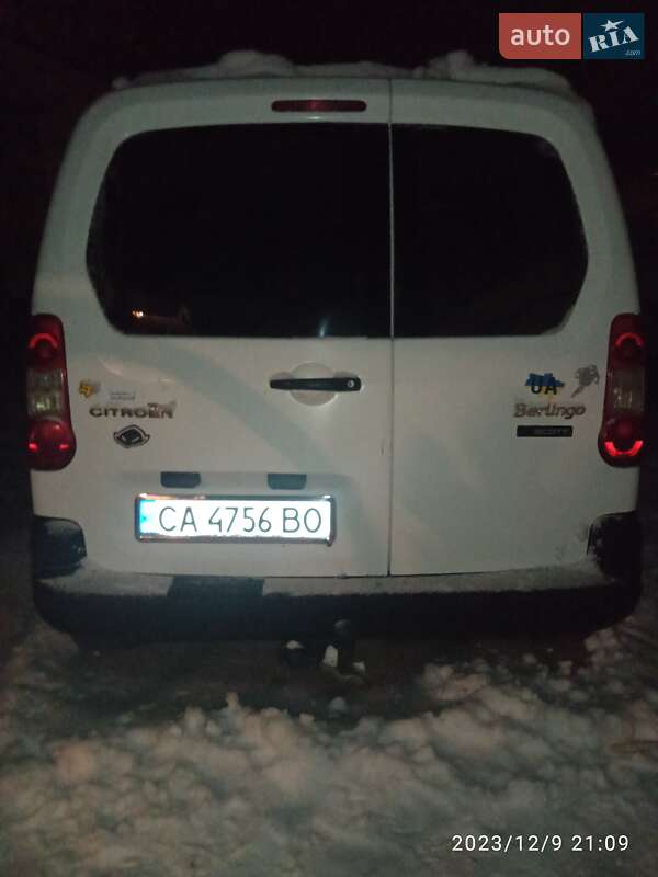 Минивэн Citroen Berlingo 2009 в 
