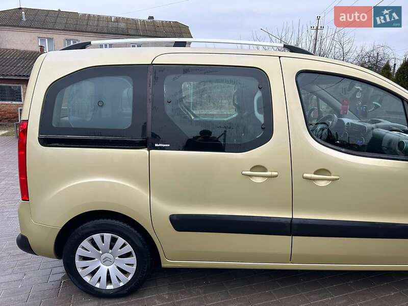 Минивэн Citroen Berlingo 2008 в Городке