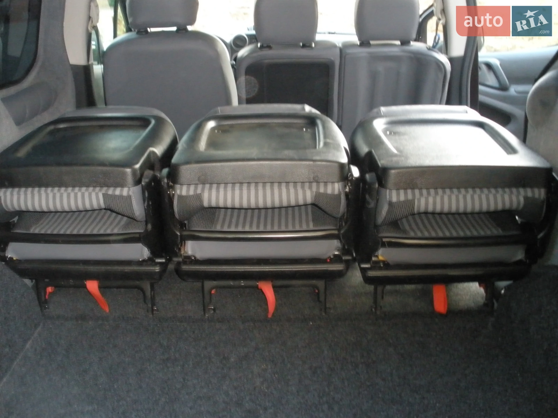 2010 Citroen Berlingo - мініатюра 14
