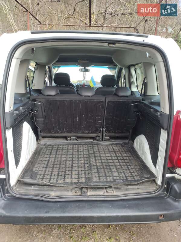 Мінівен Citroen Berlingo 2011 в Ужгороді