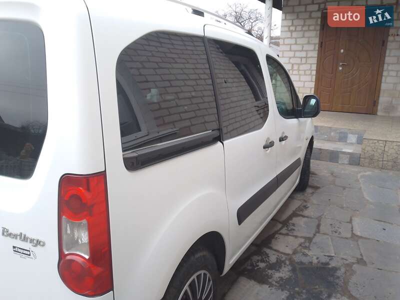 Мінівен Citroen Berlingo 2009 в Радомишлі