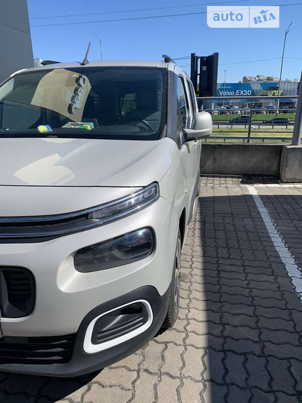Минивэн Citroen Berlingo 2020 в 
