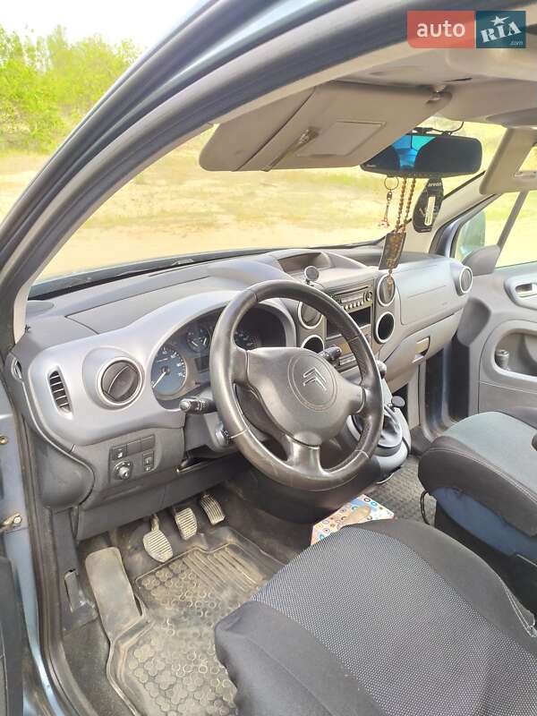 Минивэн Citroen Berlingo 2011 в Киеве