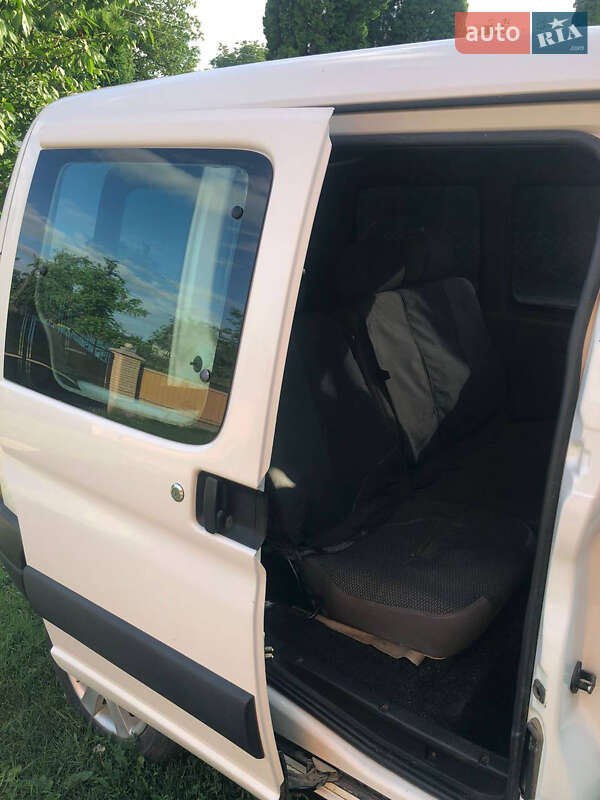 Минивэн Citroen Berlingo 2004 в Кицмани