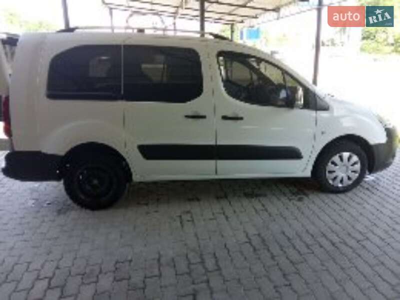 Мінівен Citroen Berlingo 2009 в Гусятині