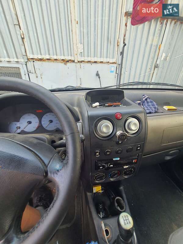 Минивэн Citroen Berlingo 2004 в Киеве фото 4 Минивэн Citroen Berlingo 2004 в Киеве