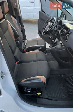 Минивэн Citroen Berlingo 2010 в 