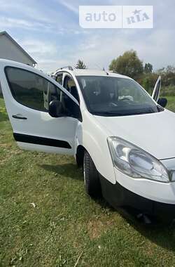 Вантажний фургон Citroen Berlingo 2011 в Жовкві