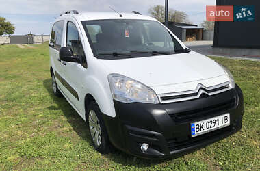 Вантажний фургон Citroen Berlingo 2015 в Рівному