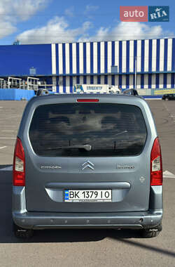 Минивэн Citroen Berlingo 2009 в 