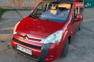 Минивэн Citroen Berlingo 2011 в Хороле