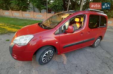 Минивэн Citroen Berlingo 2011 в Хороле