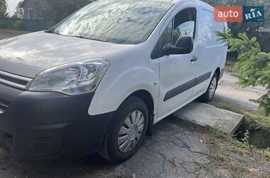 Грузовой фургон Citroen Berlingo 2016 в Макарове