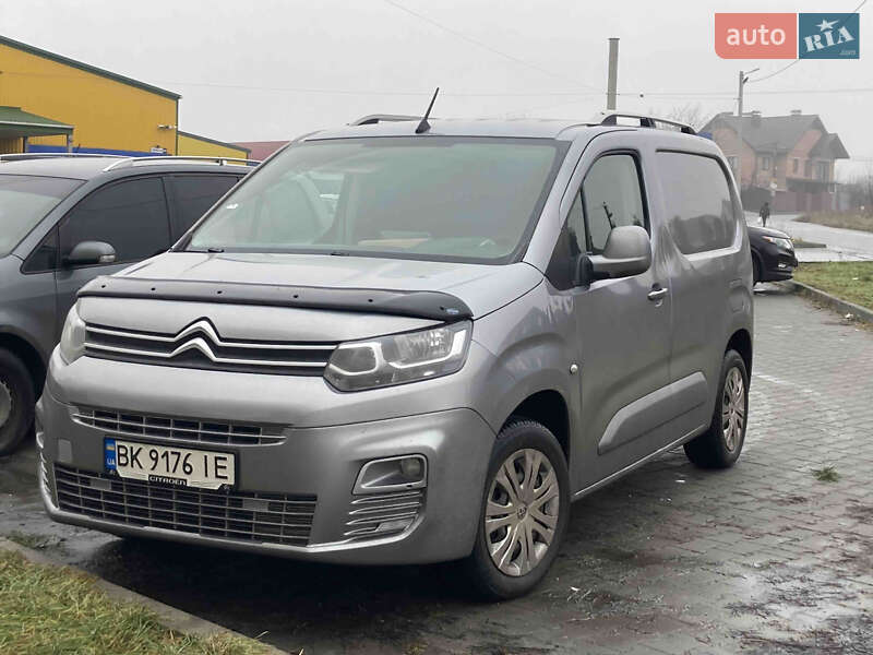 Вантажний фургон Citroen Berlingo 2018 в Хмельницькому