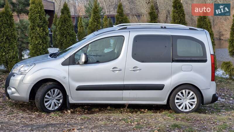 Минивэн Citroen Berlingo 2009 в Киеве