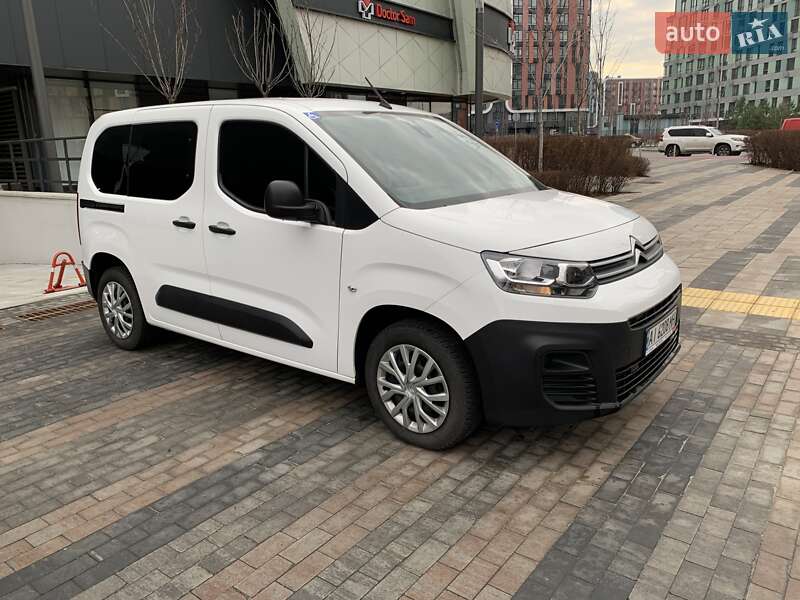 Минивэн Citroen Berlingo 2021 в Киеве