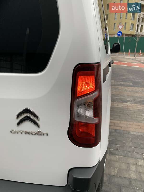 Минивэн Citroen Berlingo 2021 в Киеве