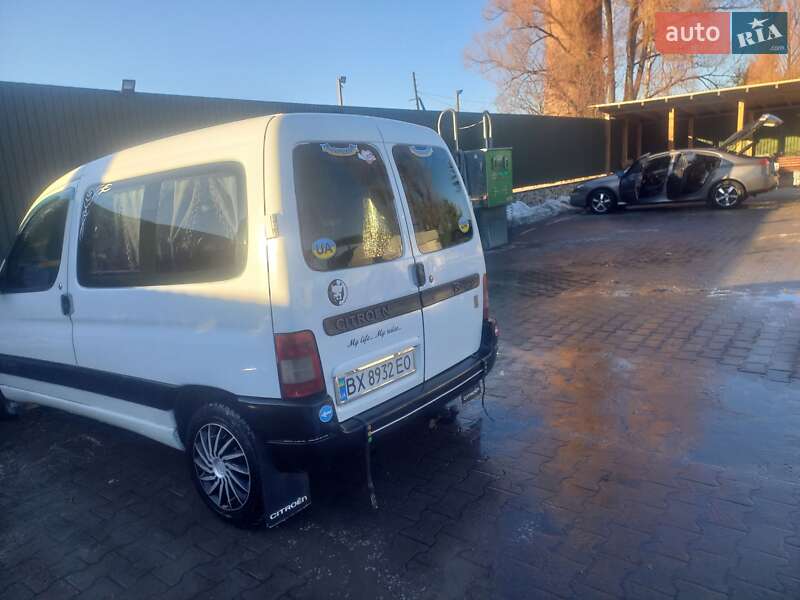 Минивэн Citroen Berlingo 2000 в Волочиске
