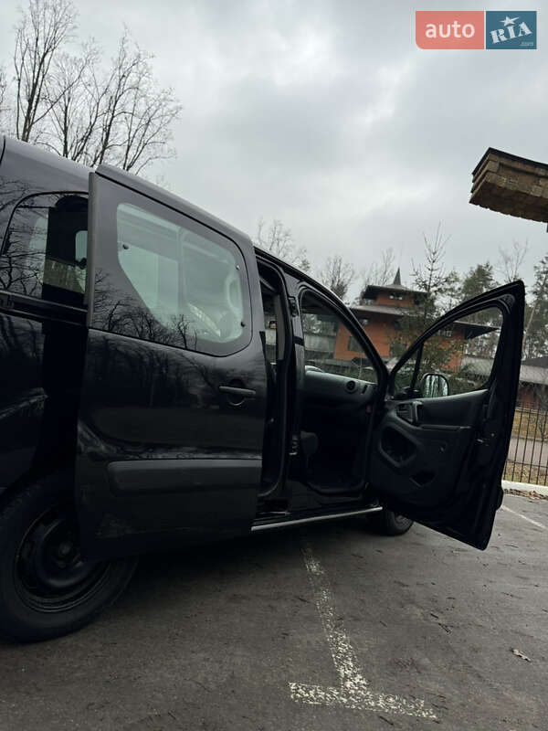 Минивэн Citroen Berlingo 2009 в Киеве