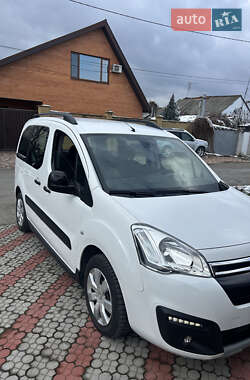 Минивэн Citroen Berlingo 2015 в 