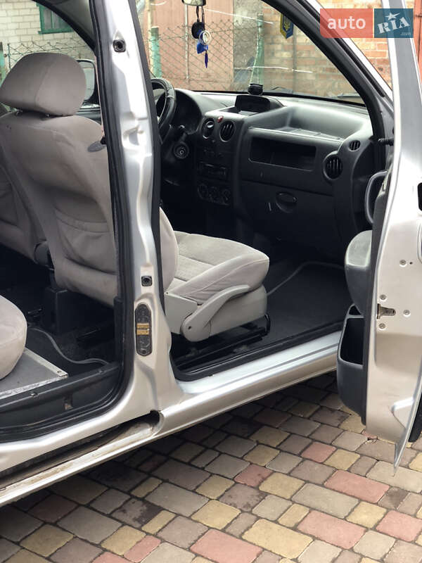 Минивэн Citroen Berlingo 2005 в Луцке