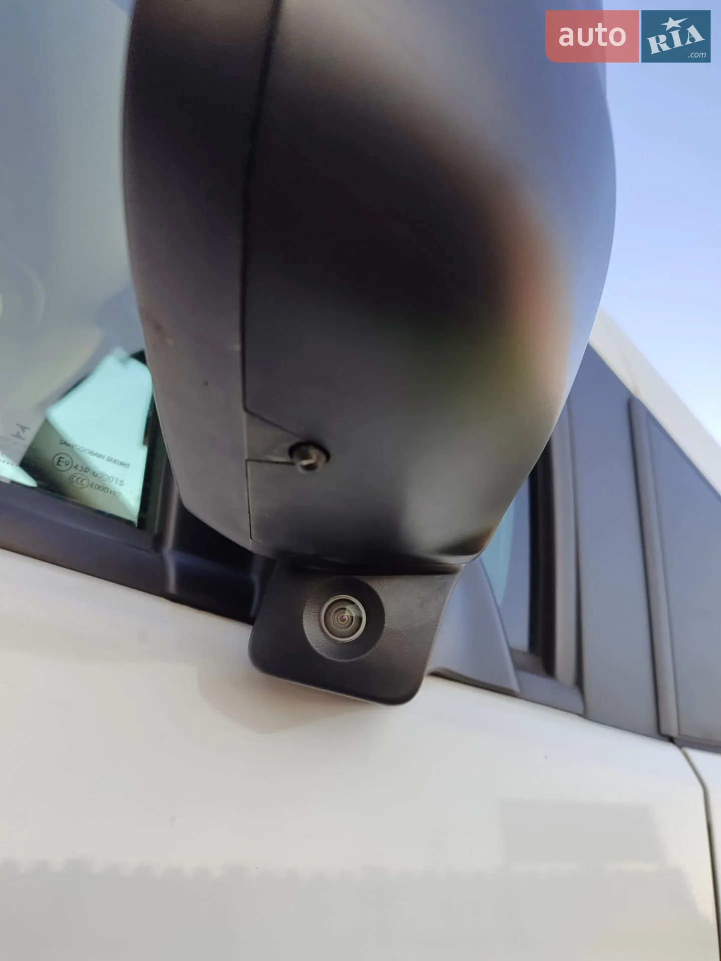 Citroen Berlingo 2019 VIN VR7EFYHWCKN559050 фото оголошення 12 з 34