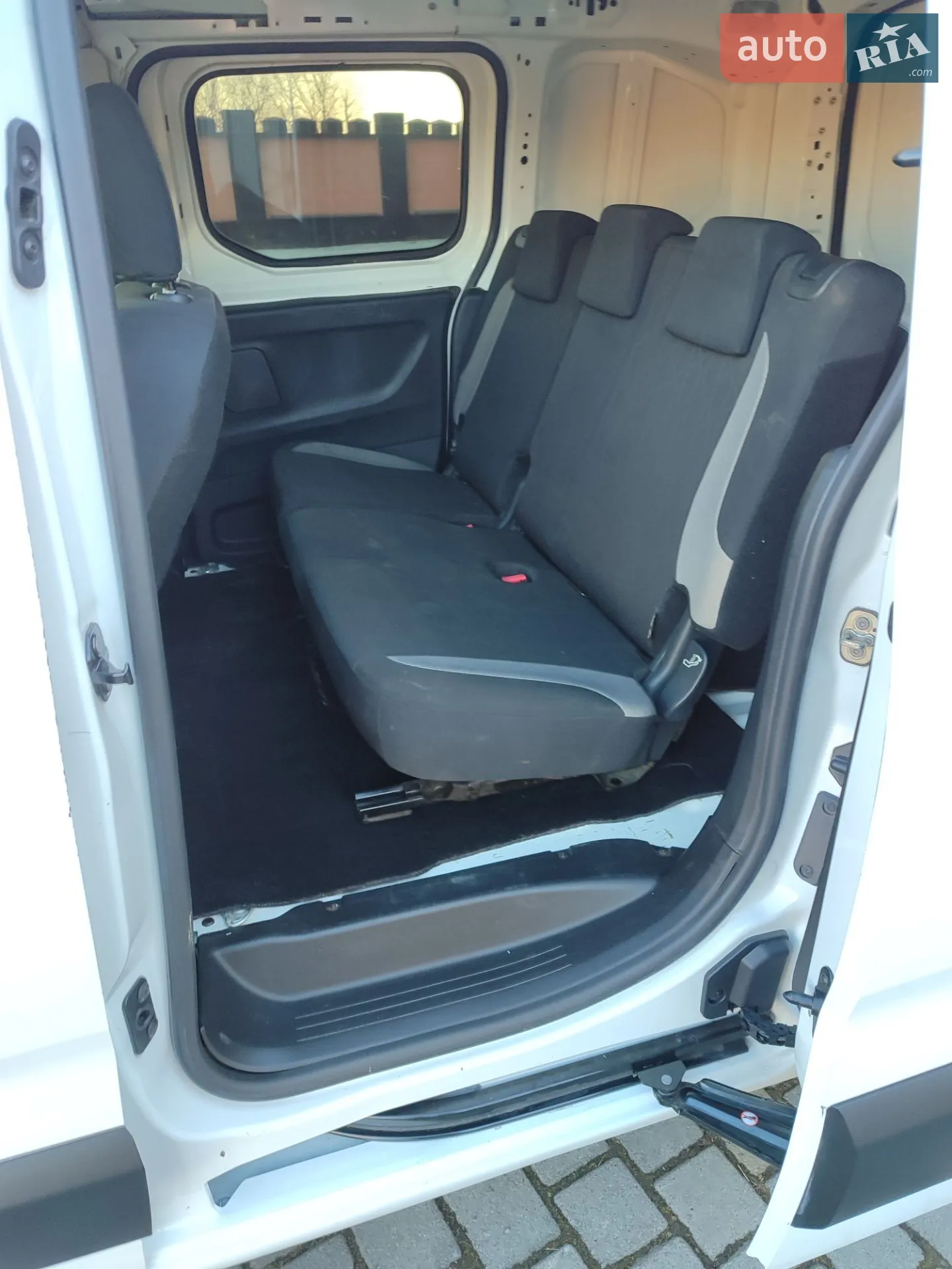 Citroen Berlingo 2019 VIN VR7EFYHWCKN559050 фото оголошення 25 з 34