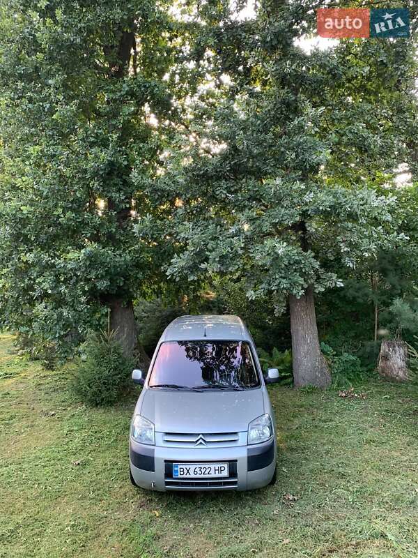 Минивэн Citroen Berlingo 2007 в Нетешине