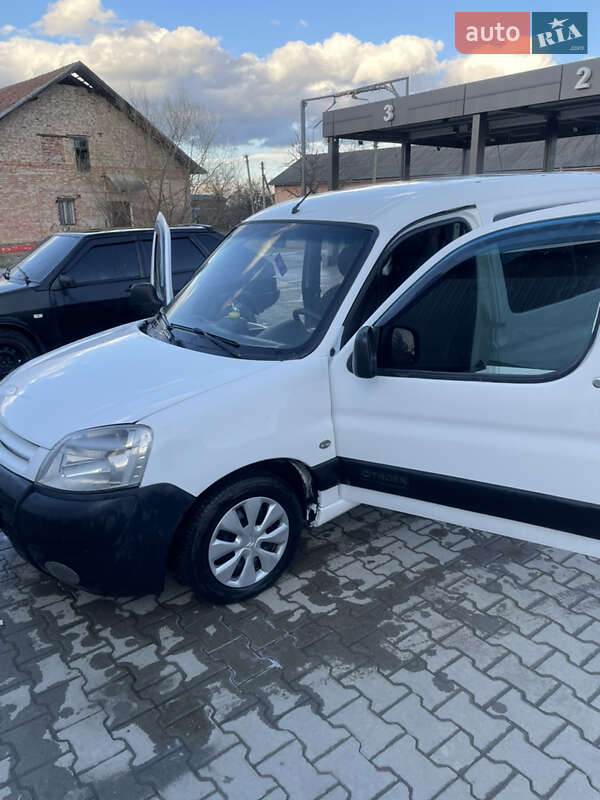 Минивэн Citroen Berlingo 2007 в Косове