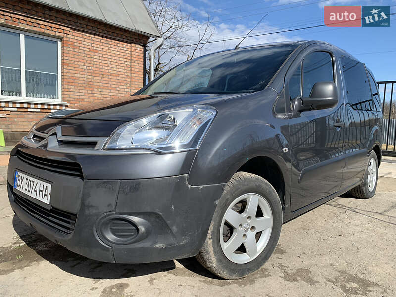 Минивэн Citroen Berlingo 2013 в Хмельницком