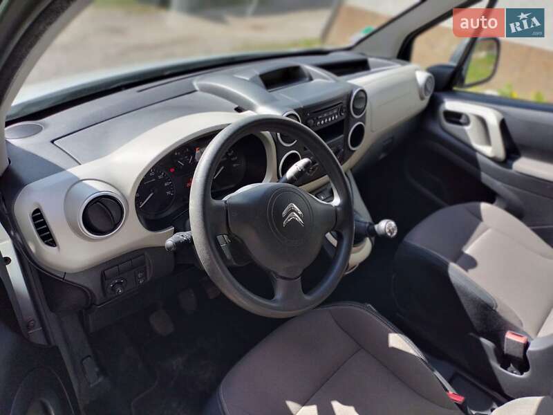Мінівен Citroen Berlingo 2014 в Львові фото 18 Мінівен Citroen Berlingo 2014 в Львові