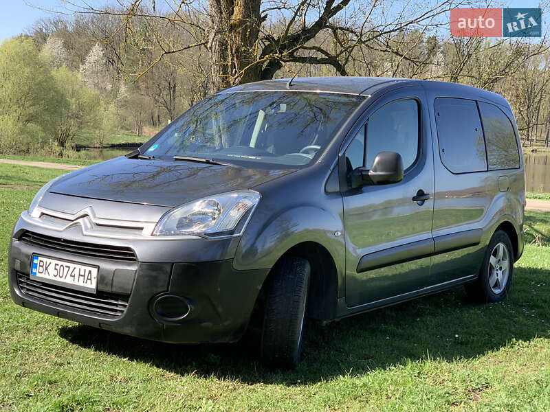 Минивэн Citroen Berlingo 2013 в Хмельницком