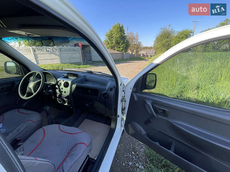 Минивэн Citroen Berlingo 2004 в Черновцах
