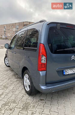 Минивэн Citroen Berlingo 2010 в 