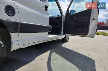 Минивэн Citroen Berlingo 2001 в 